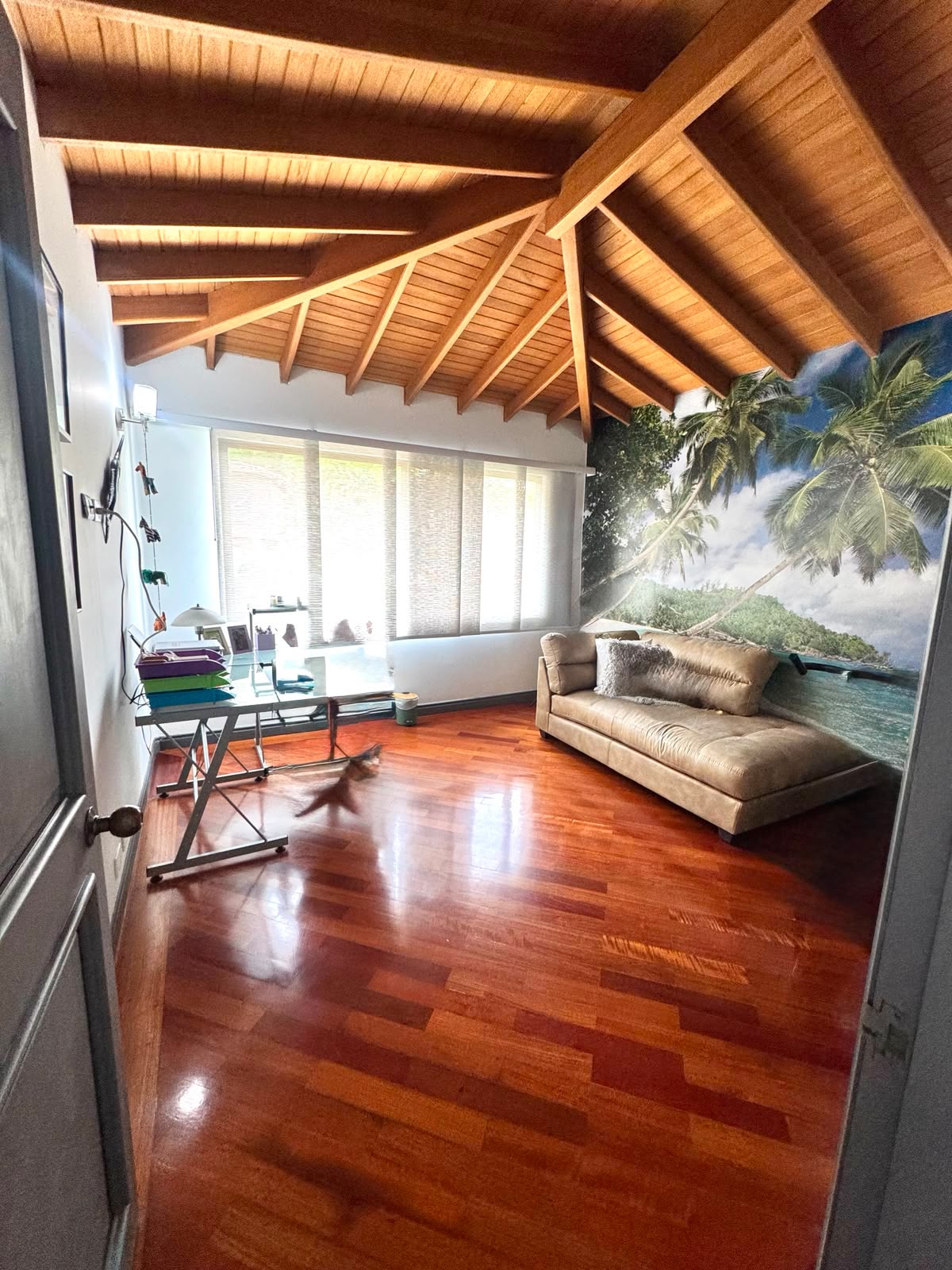 Casa en  venta en altos del   Poblado Medellin