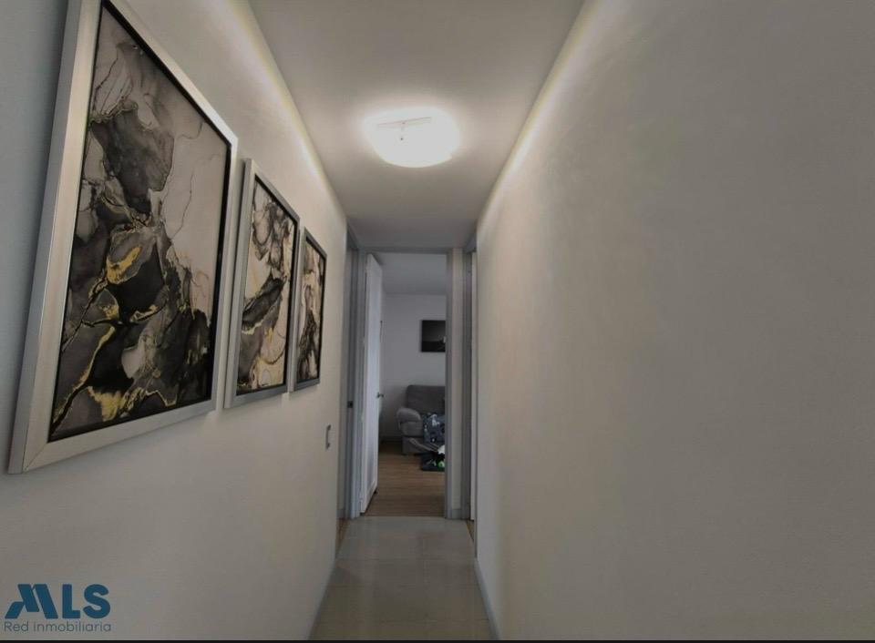Apartamento para la venta en Envigado Loma del Barro