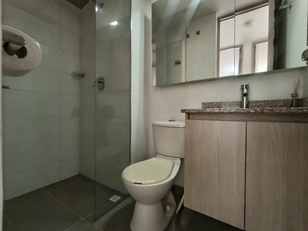 Apartamento en arriendo Loma de Los Bernal
