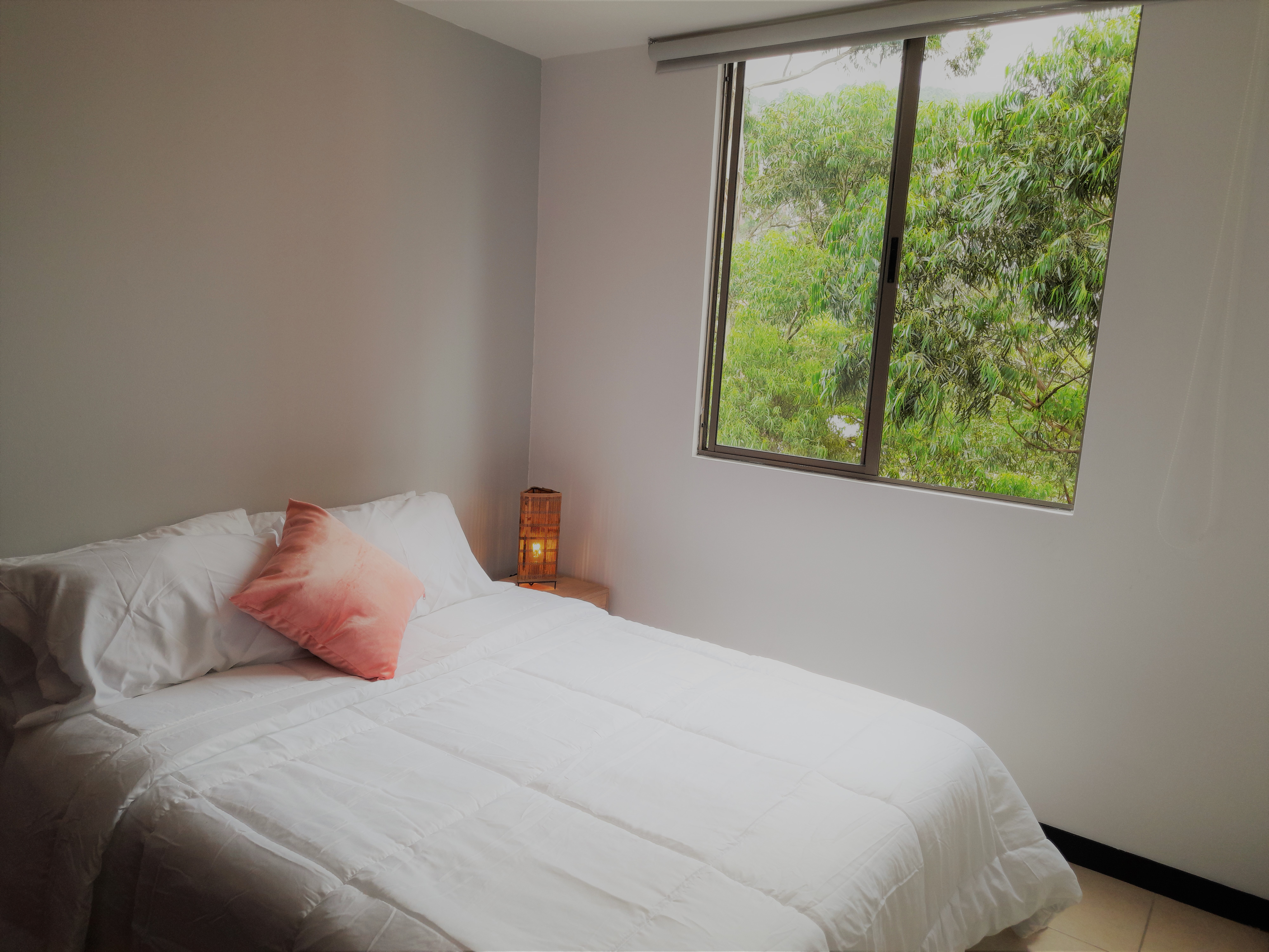 Apartamento para arriendo en la Loma del Indio El Poblado