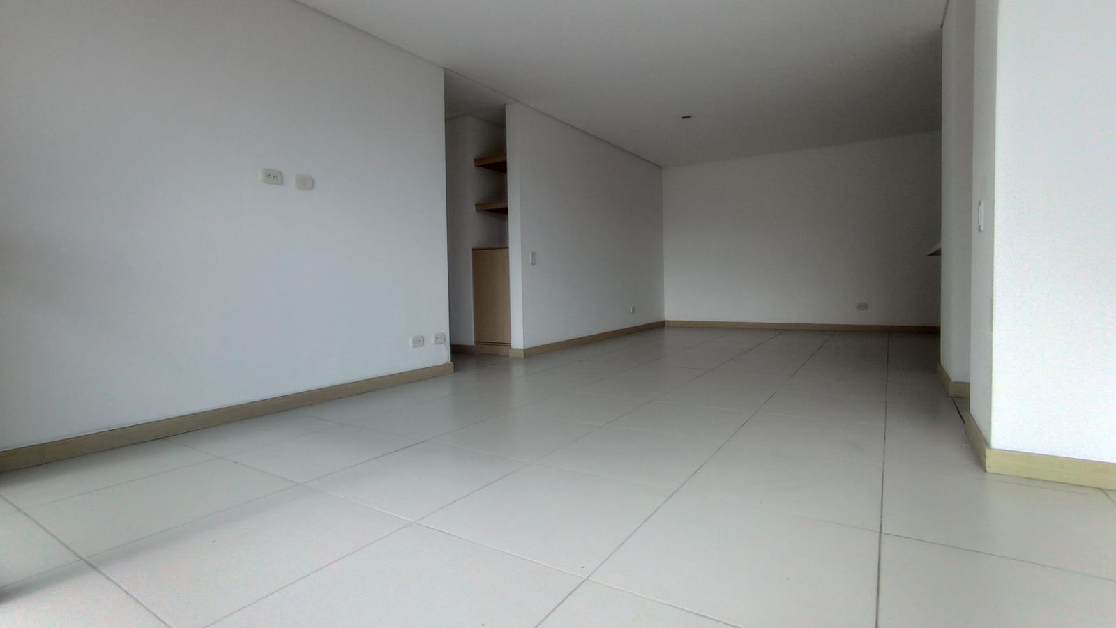 APARTAMENTO  PARA VENTA EN SABANETA ANTIOQUIA, (RENTANDO)