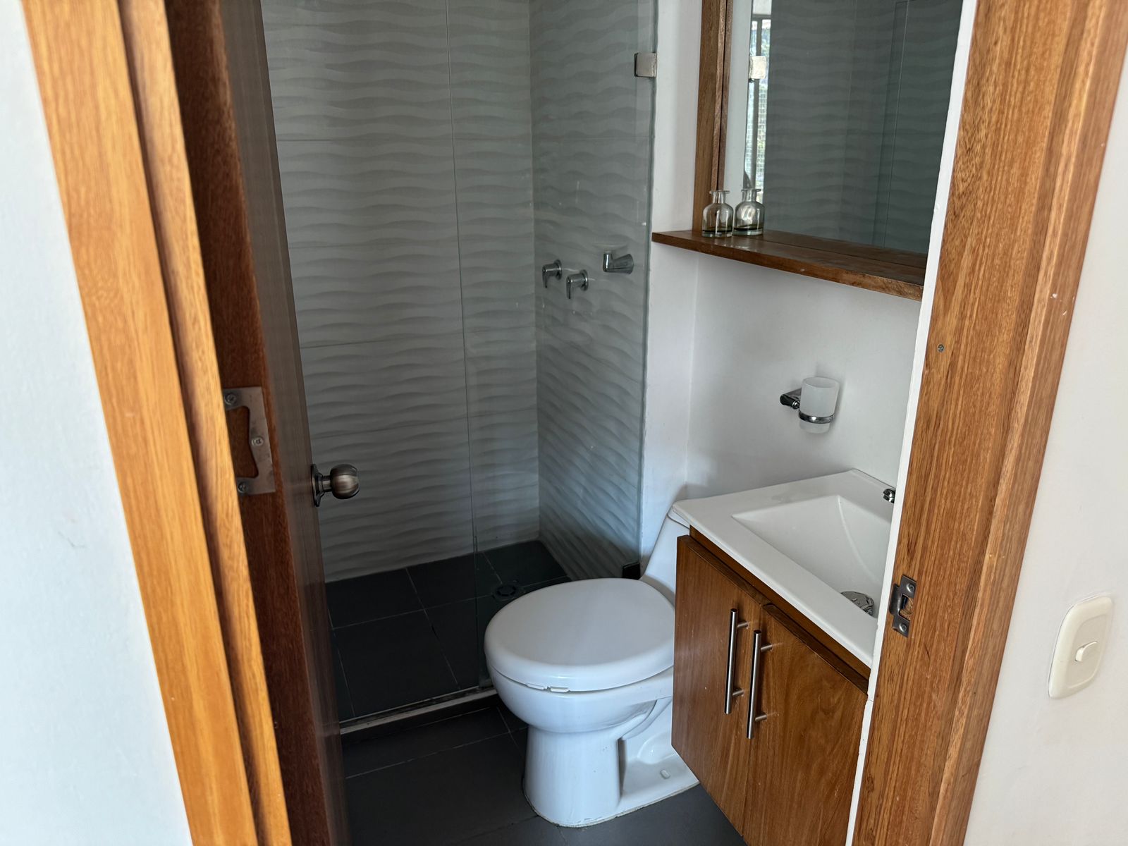 Venta de apartamento en Envigado Camino Verde remodelado