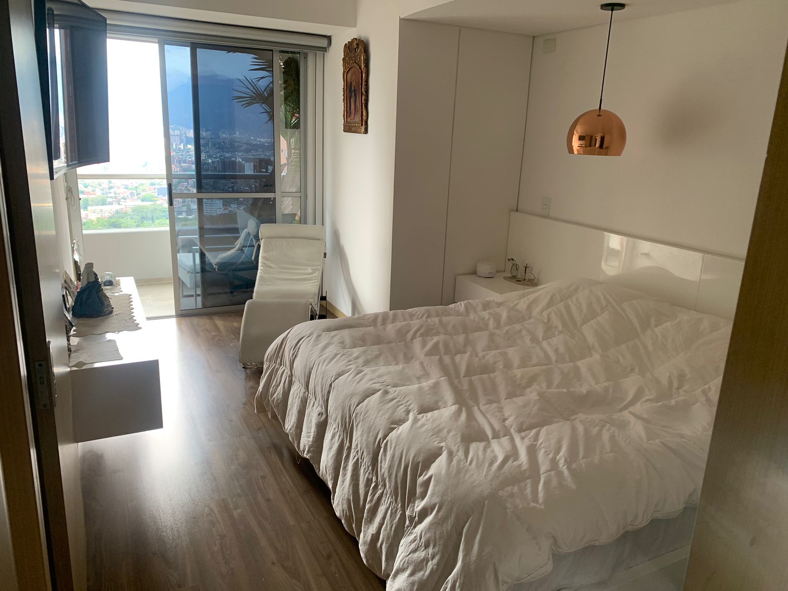 ARRIENDO DE APARTAMENTO EN ENVIGADO LOMA DE LAS BRUJAS