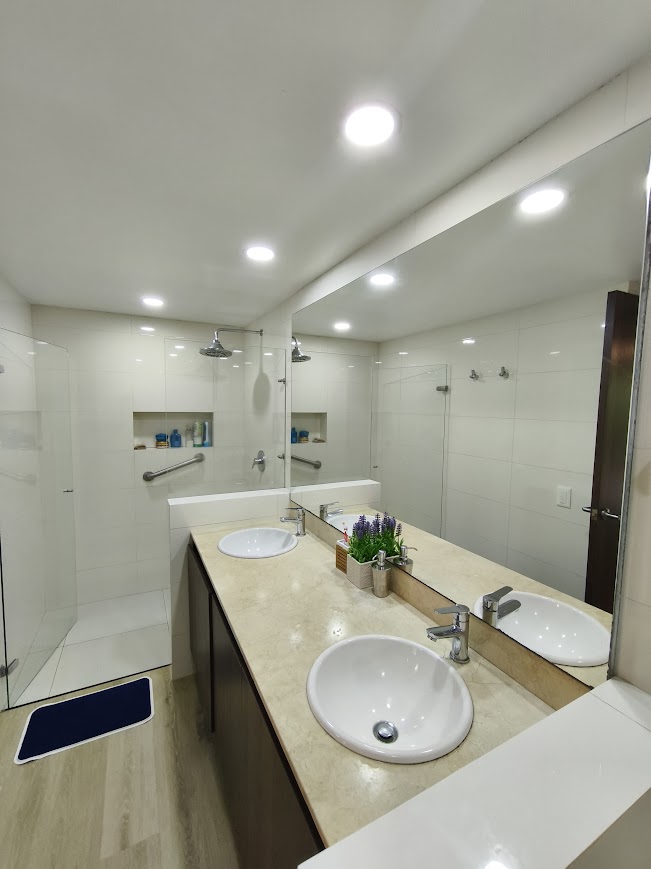 Venta de casa en El Retiro Sector Martin Pescador