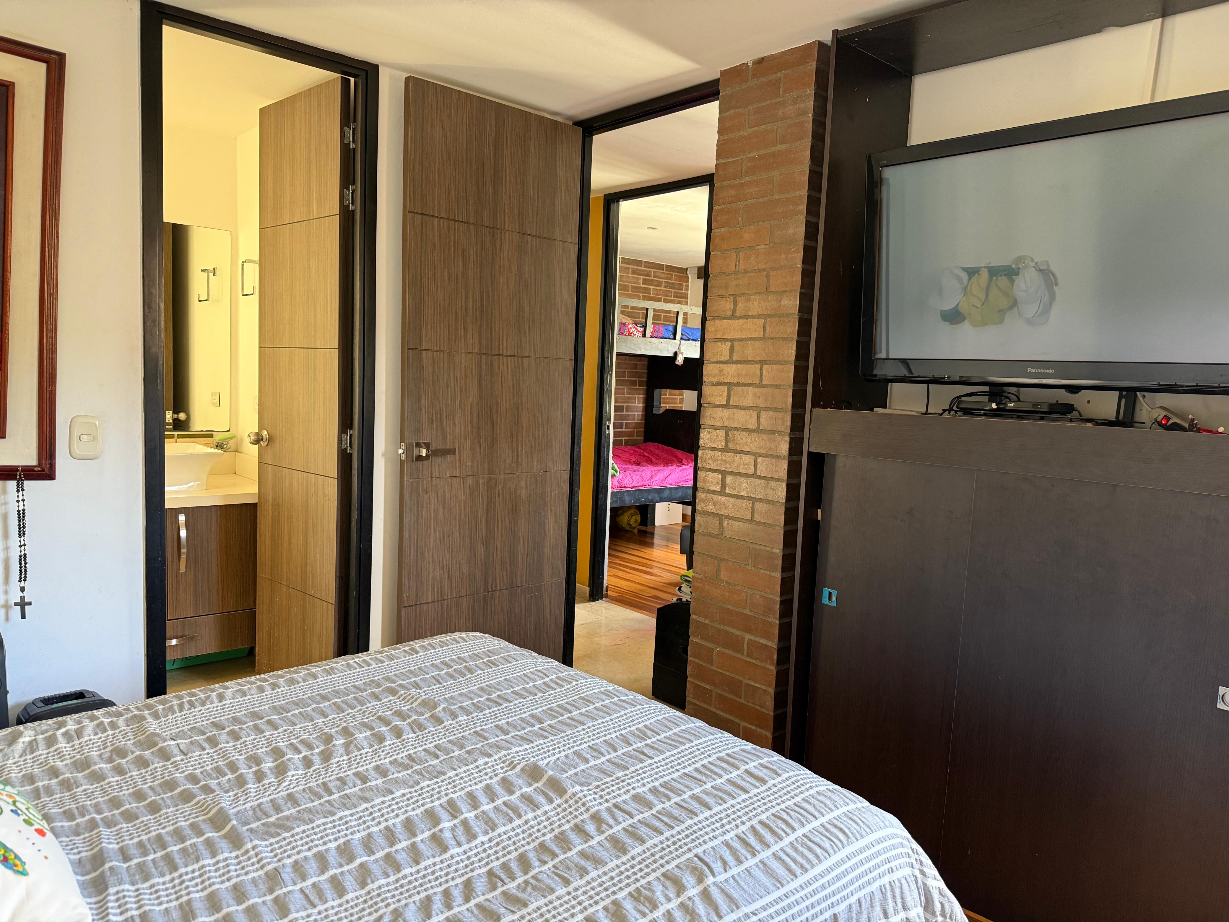 Apartamento en venta san jose parte baja sabaneta