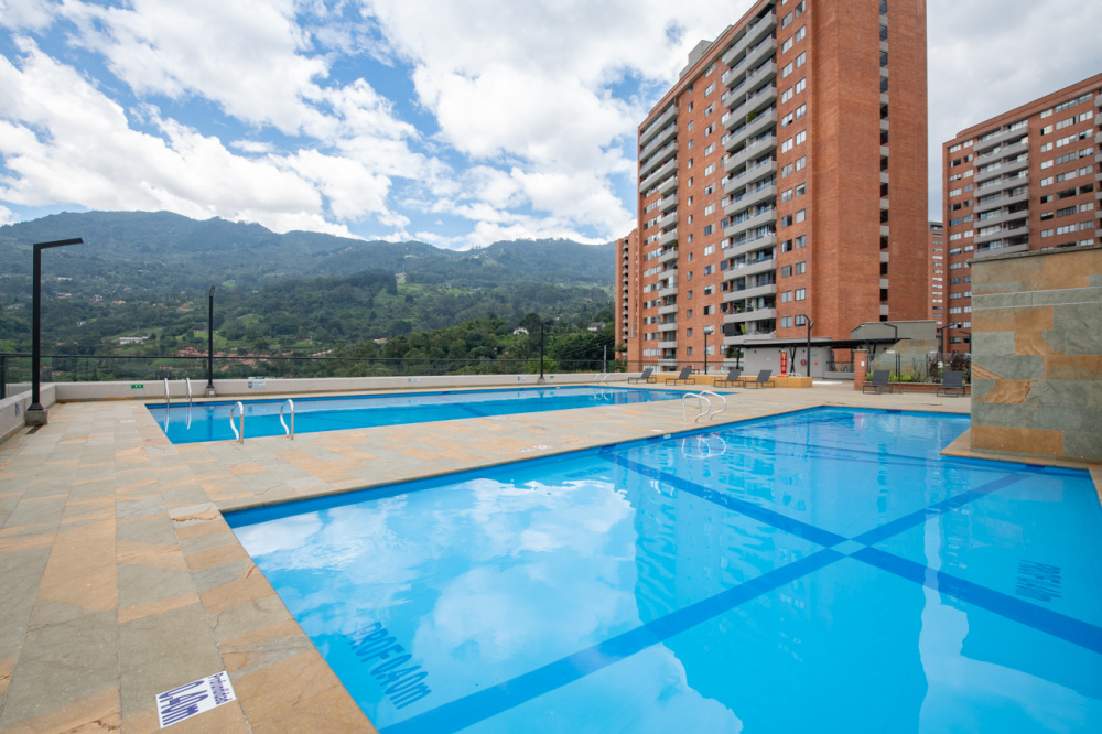 Apartamento Remodelado en envigado loma de las brujas