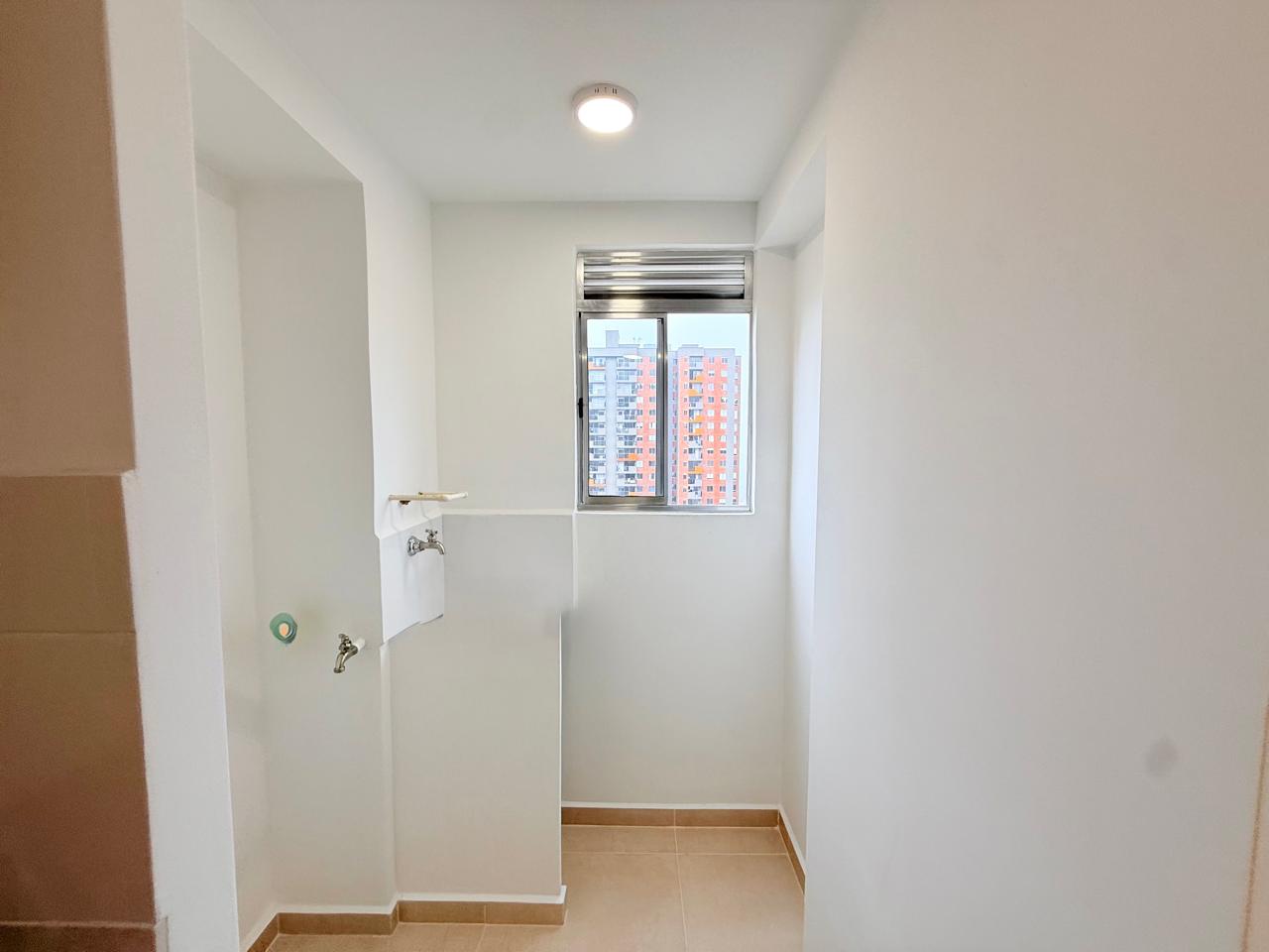 Apartamento para estrenar en venta en itagui santa maria