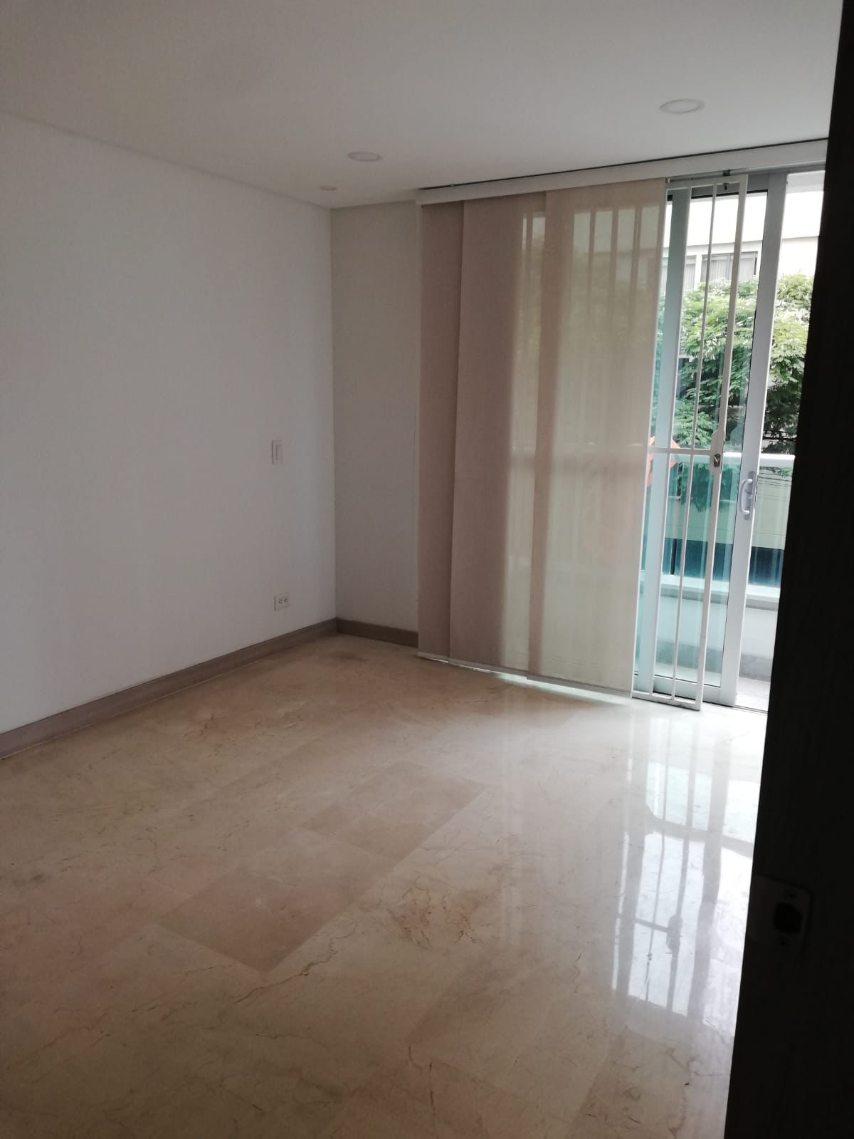 Apartamento para venta en laureles