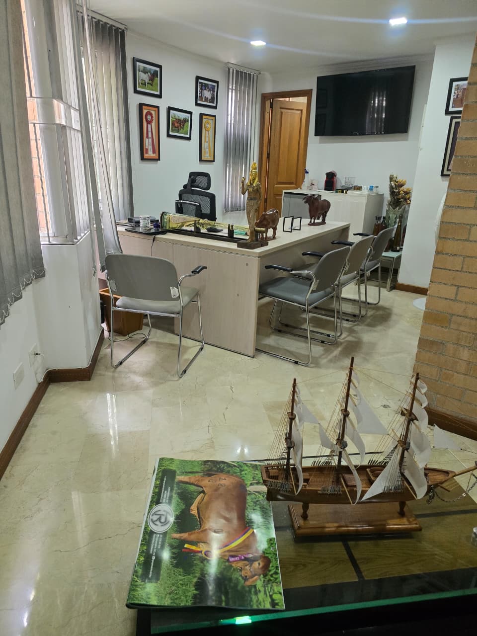 Oficina para venta en corazón de Laureles