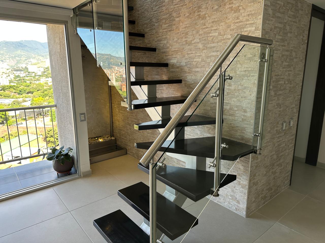 APARTAMENTO DUPLEX EN ARRIENDO SECTOR PILARICA