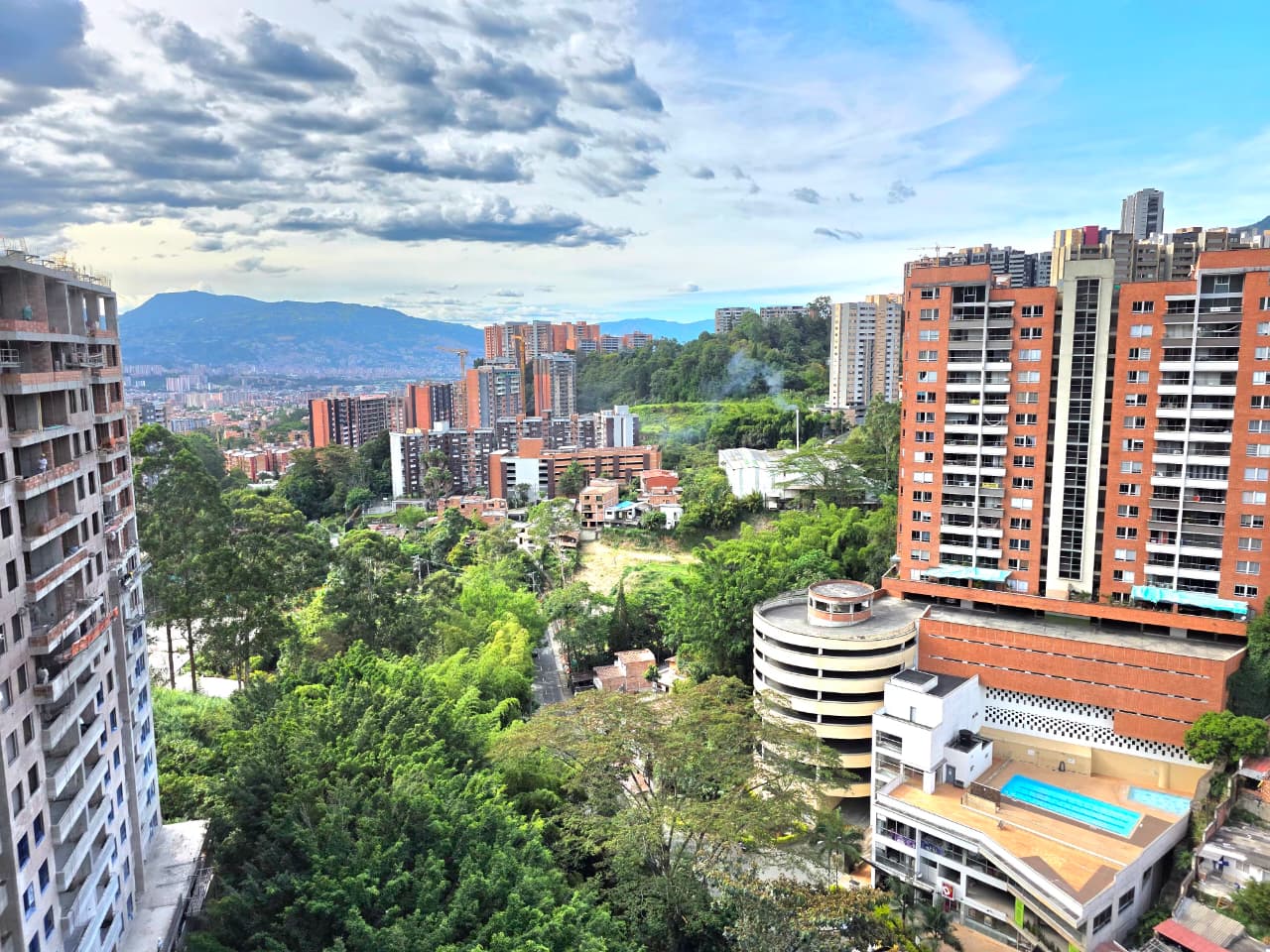 Apartamento en venta en Camino Verde Envigado