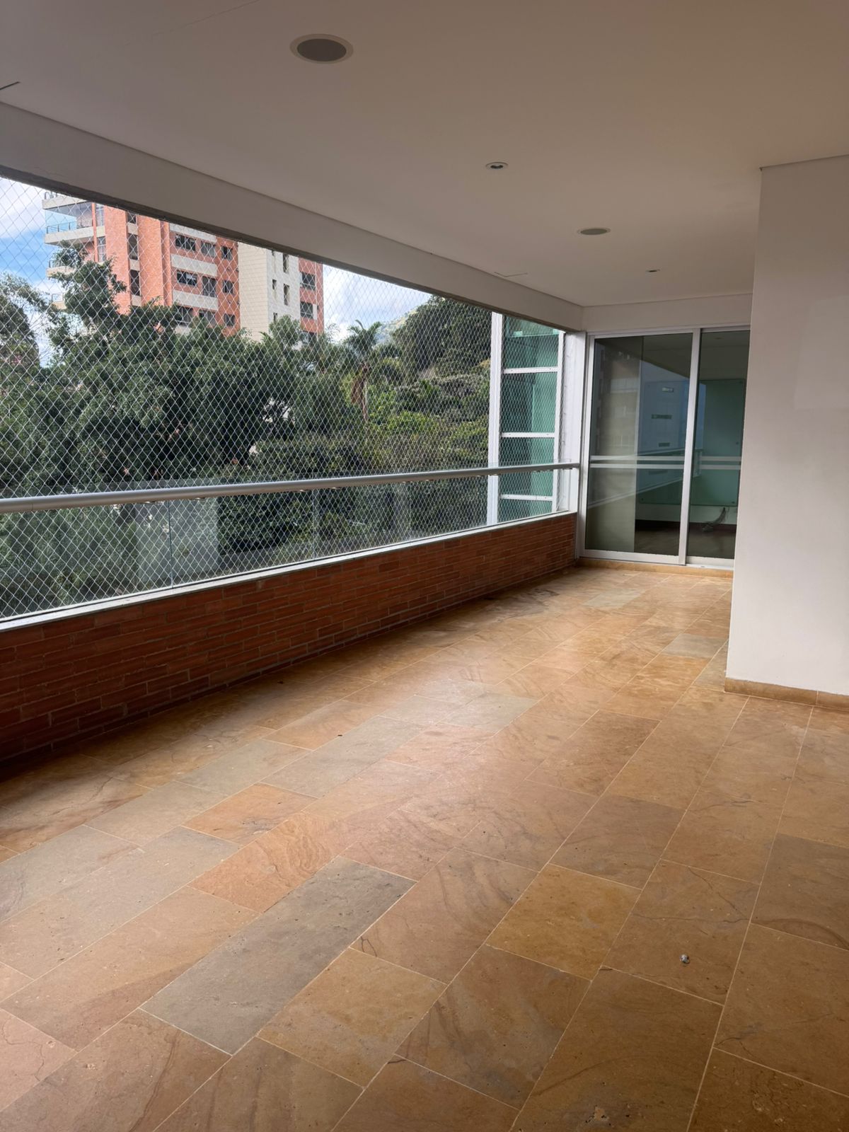 arriendo apartamento sector Los Balsos