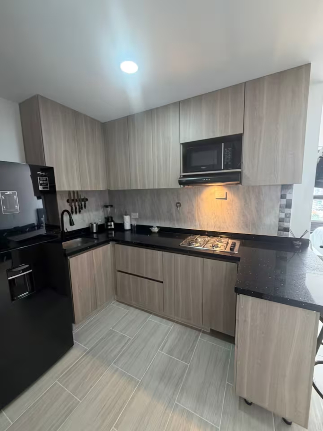 Apartaestudio en arriendo en Sabaneta avenida Las Vegas