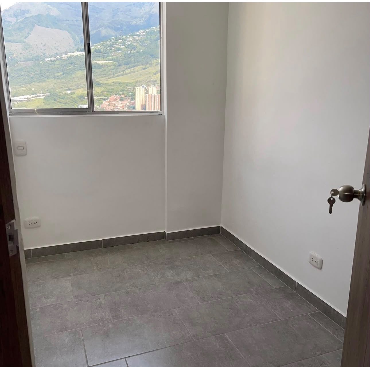 Apartamento en venta La Misericordia Copacabana – 3H + 2 baños