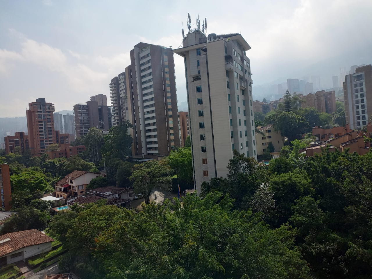 Apartamento para arriendo en Medellin Alejandria