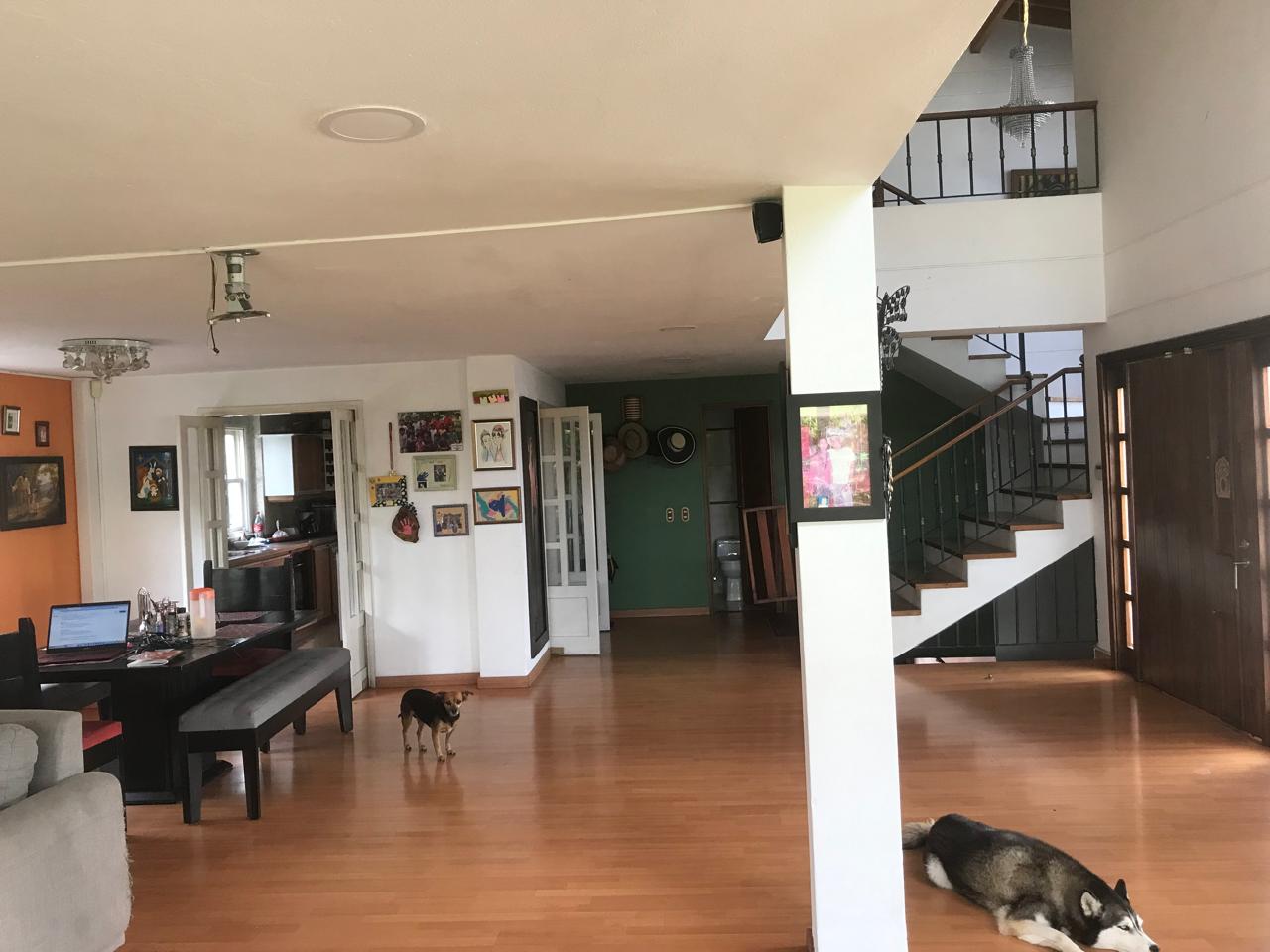 Casa para la venta en La Estrella Cerca del Parque - Antioquia