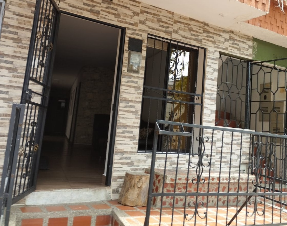 CASA EN VENTA AMERICA