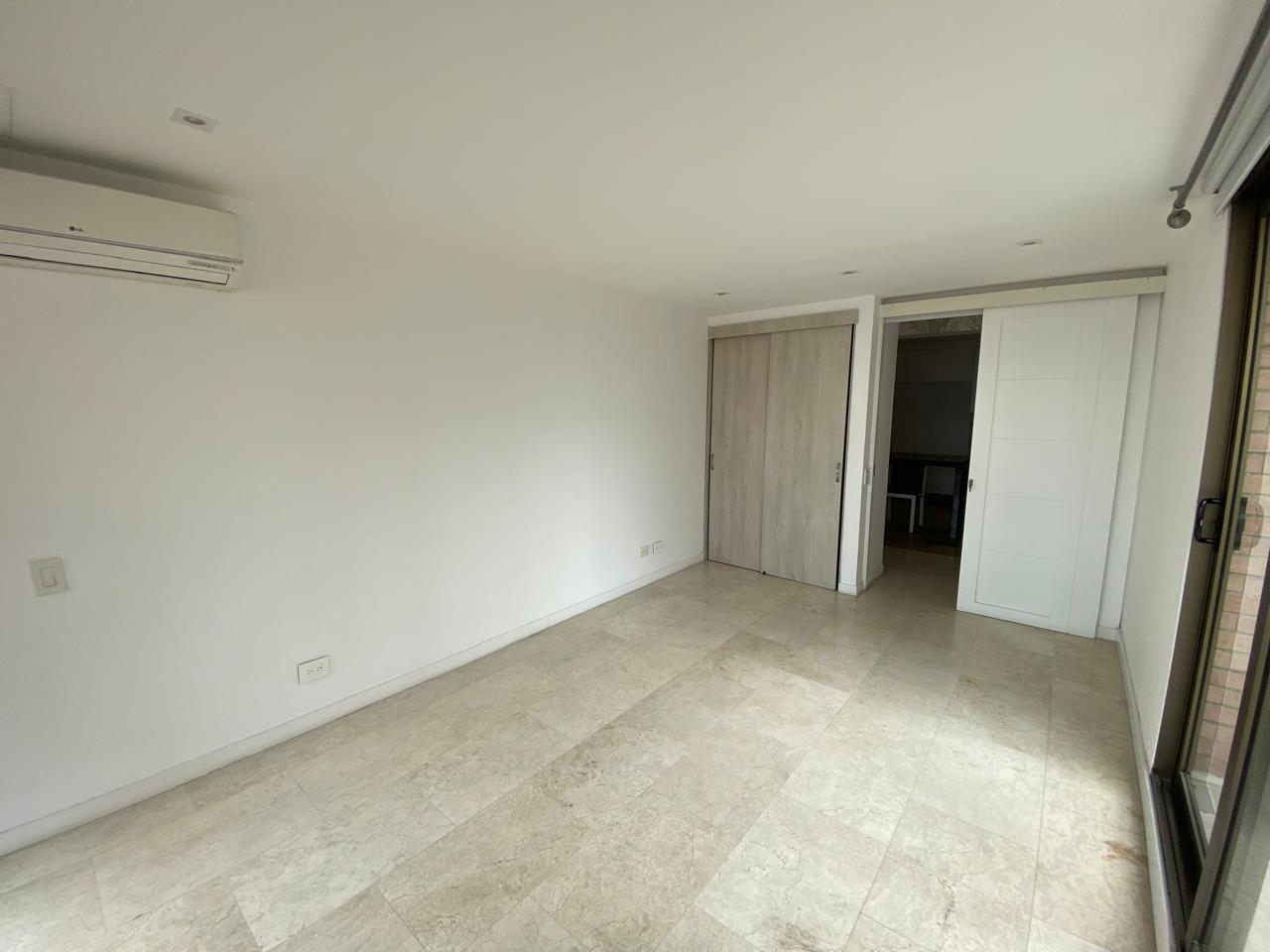 Pent hause dúplex en venta en Poblado los Parra Medellín