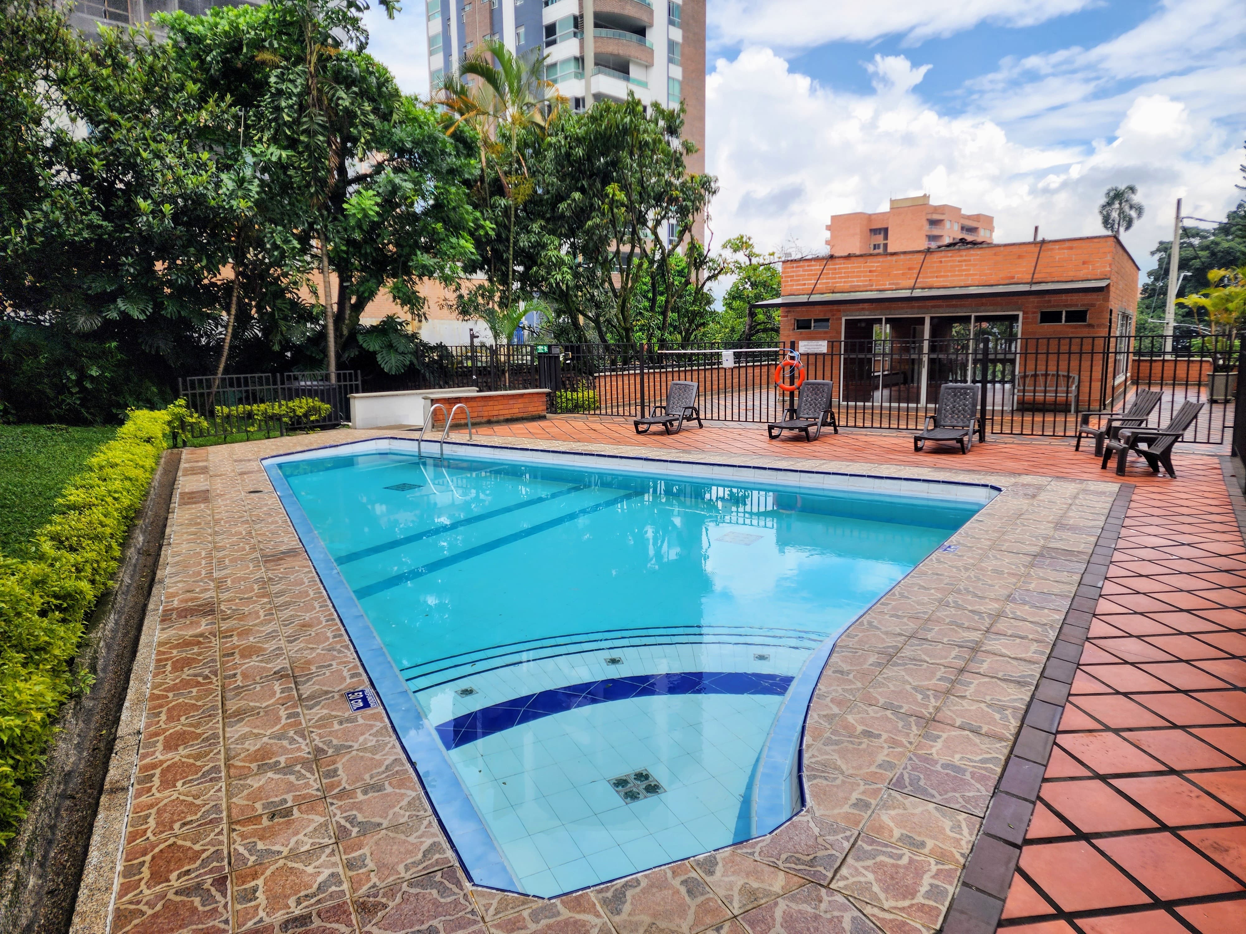 Apartamento en venta castropol el poblado