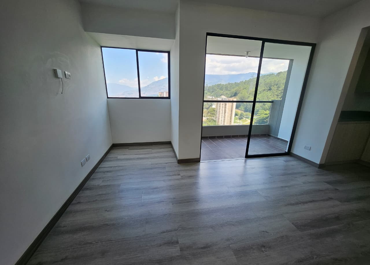 Apartamento para arriendo en Las Palmas Medellín