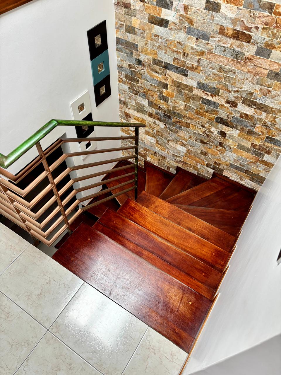 Casa en venta en Envigado la Calleja