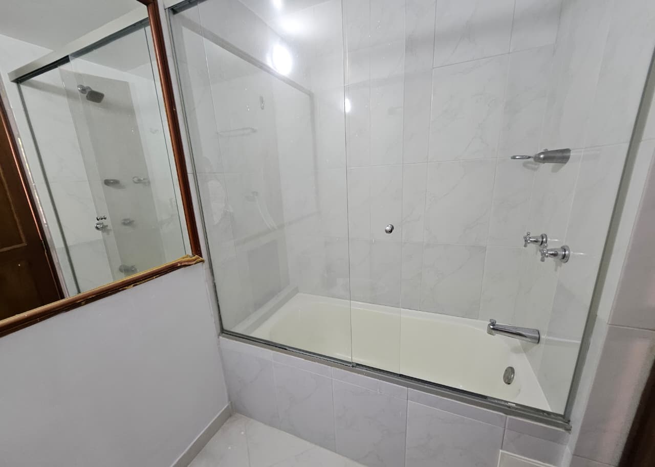 Casa en arriendo en Envigado Loma del Chocho