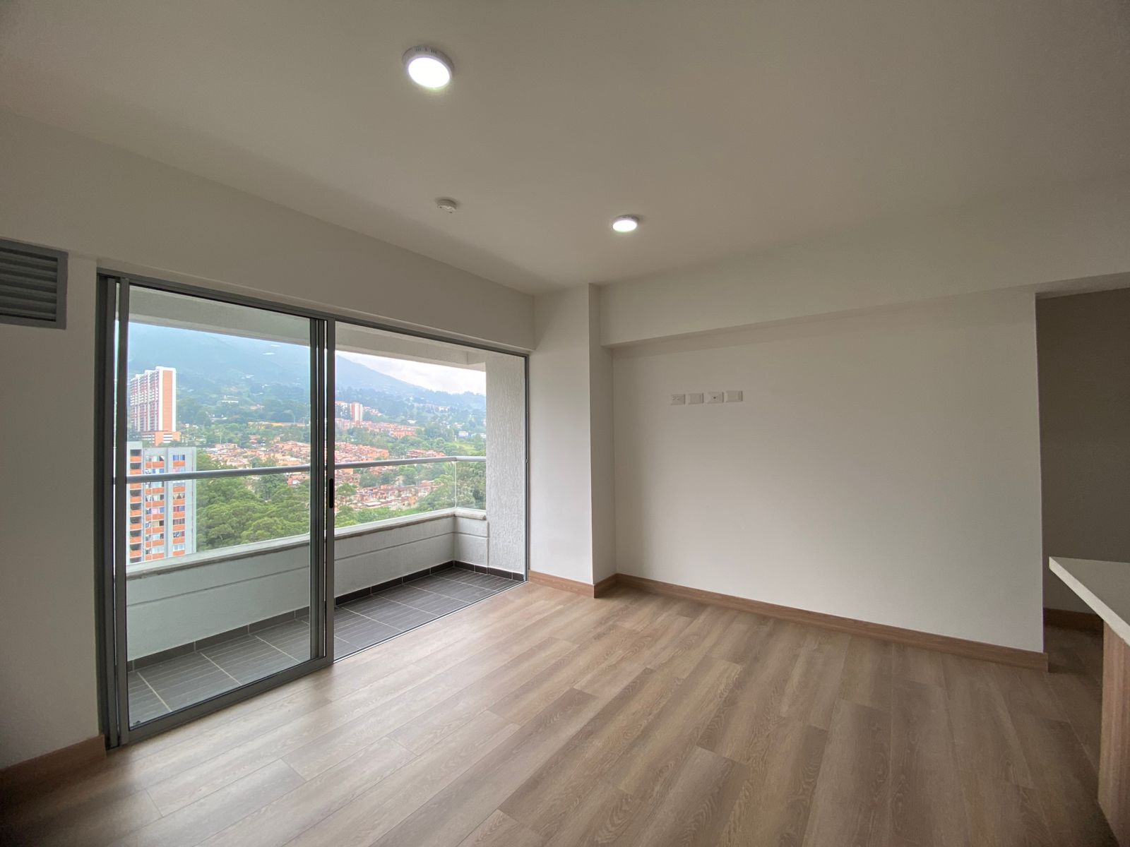 Apartamento en venta en la estrella toledo