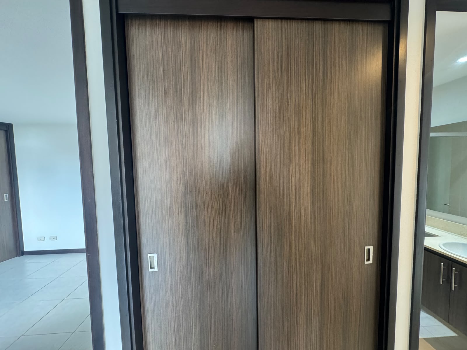 Apartamento para arriendo loma de san José parte baja