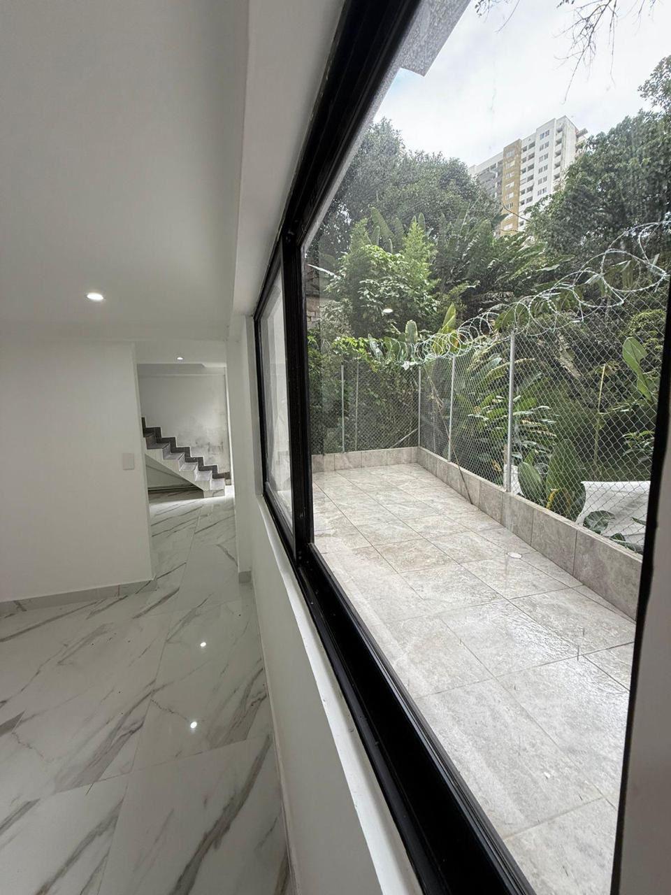 Se vende casa en Sabaneta sector la Doctora