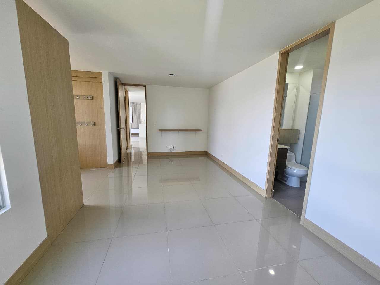 Apartamento para arriendo en El Poblado Loma del Indio
