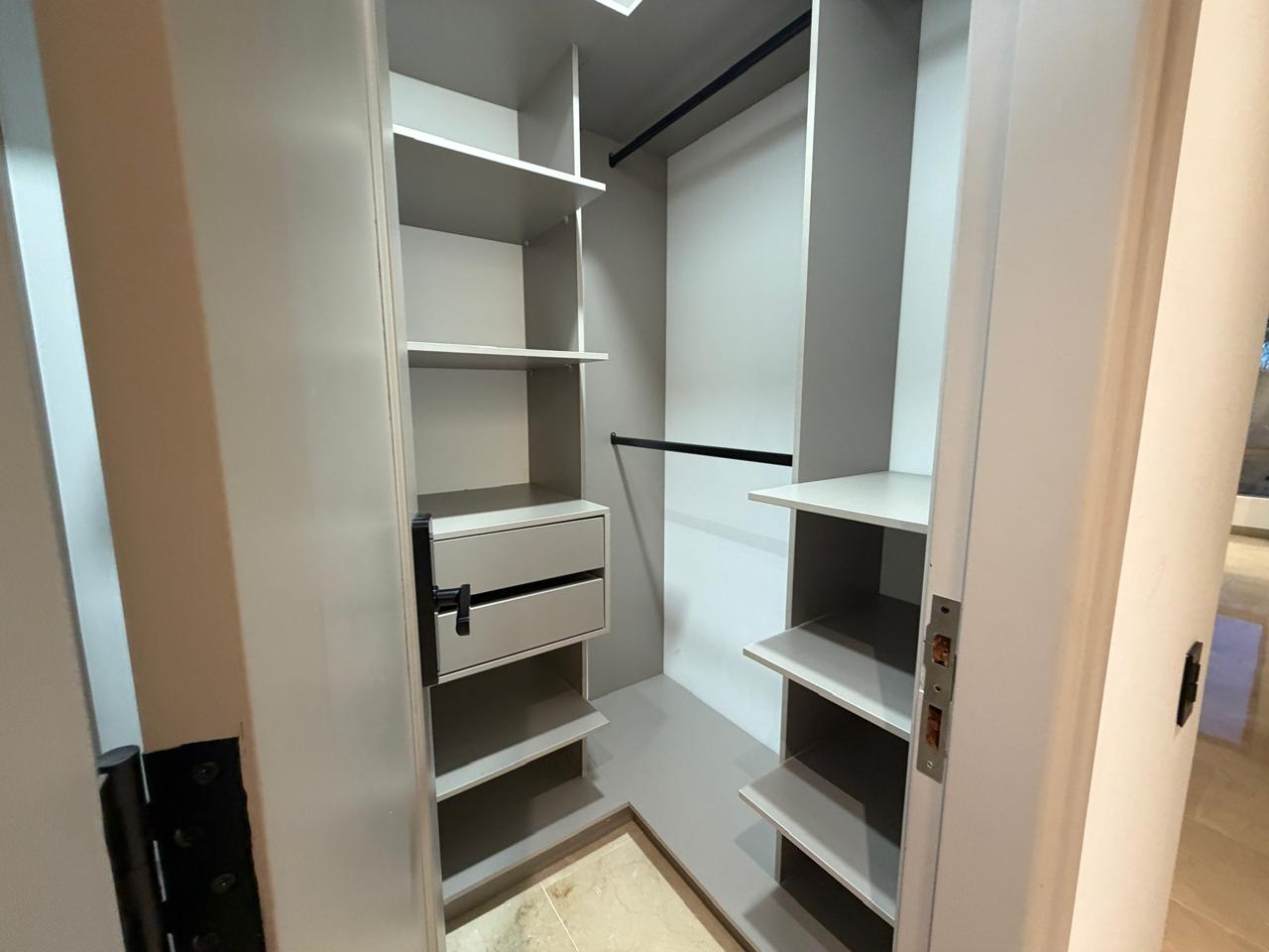 Casa en  venta en la Calera el    Poblado Medellin