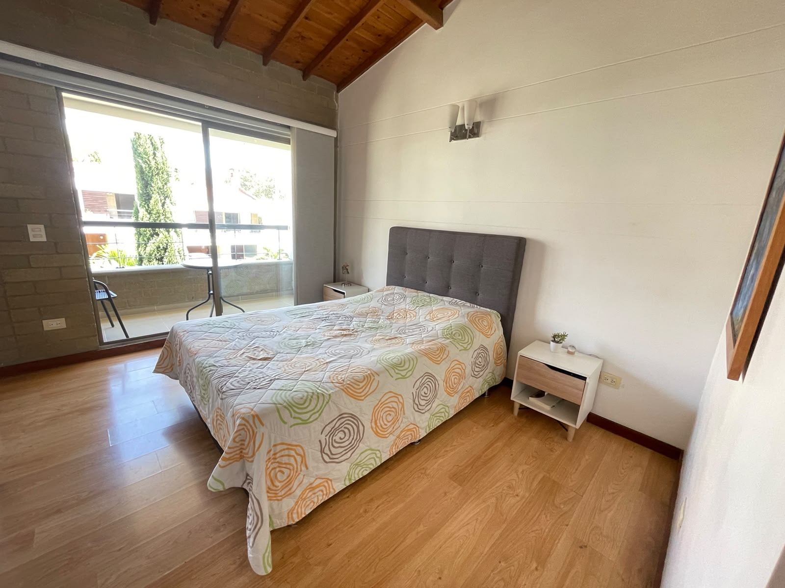 Casa amoblada en venta en La Estrella Sector Toledo