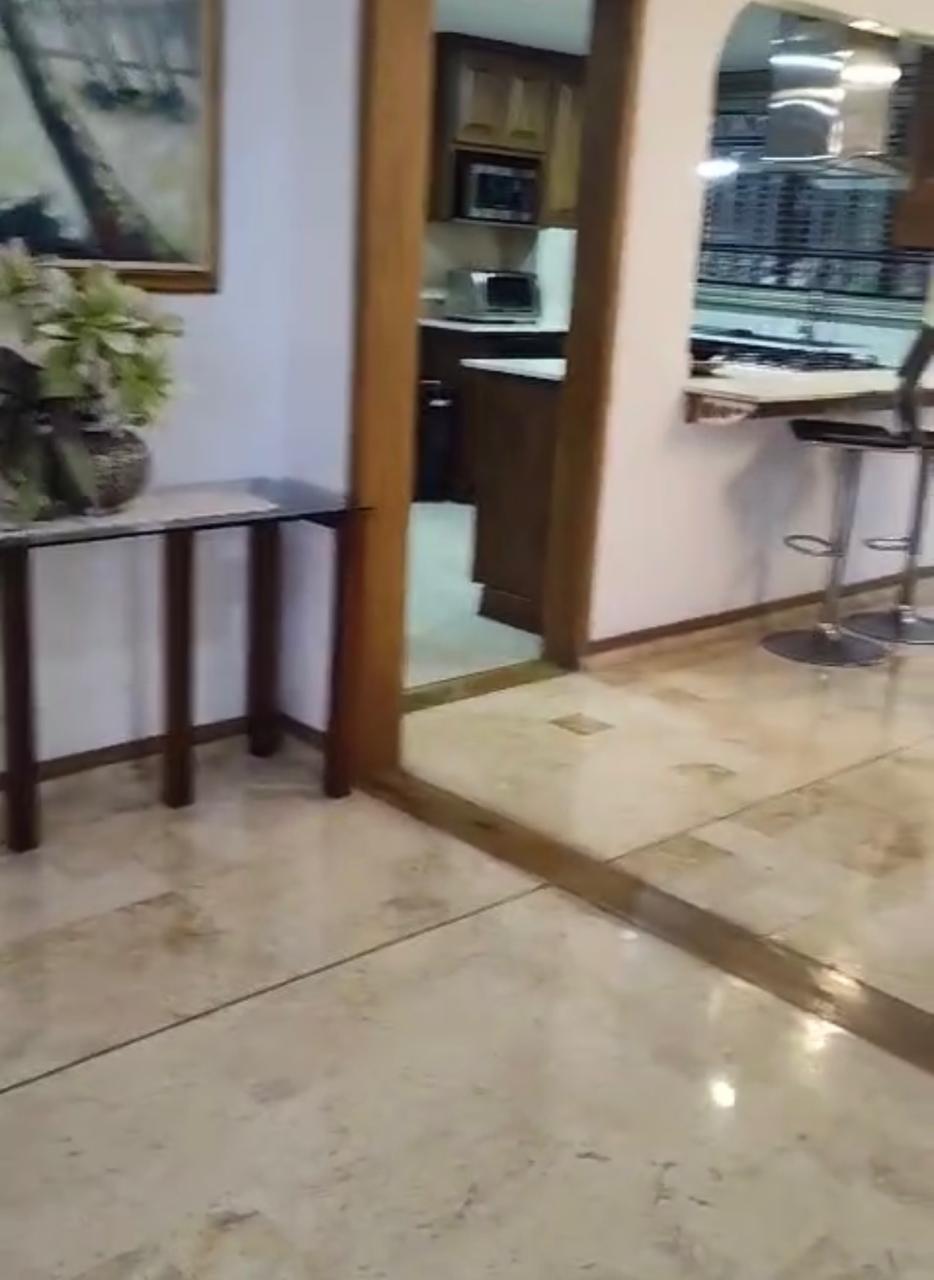 Apartamento en Venta El Campestre el Poblado Medellin