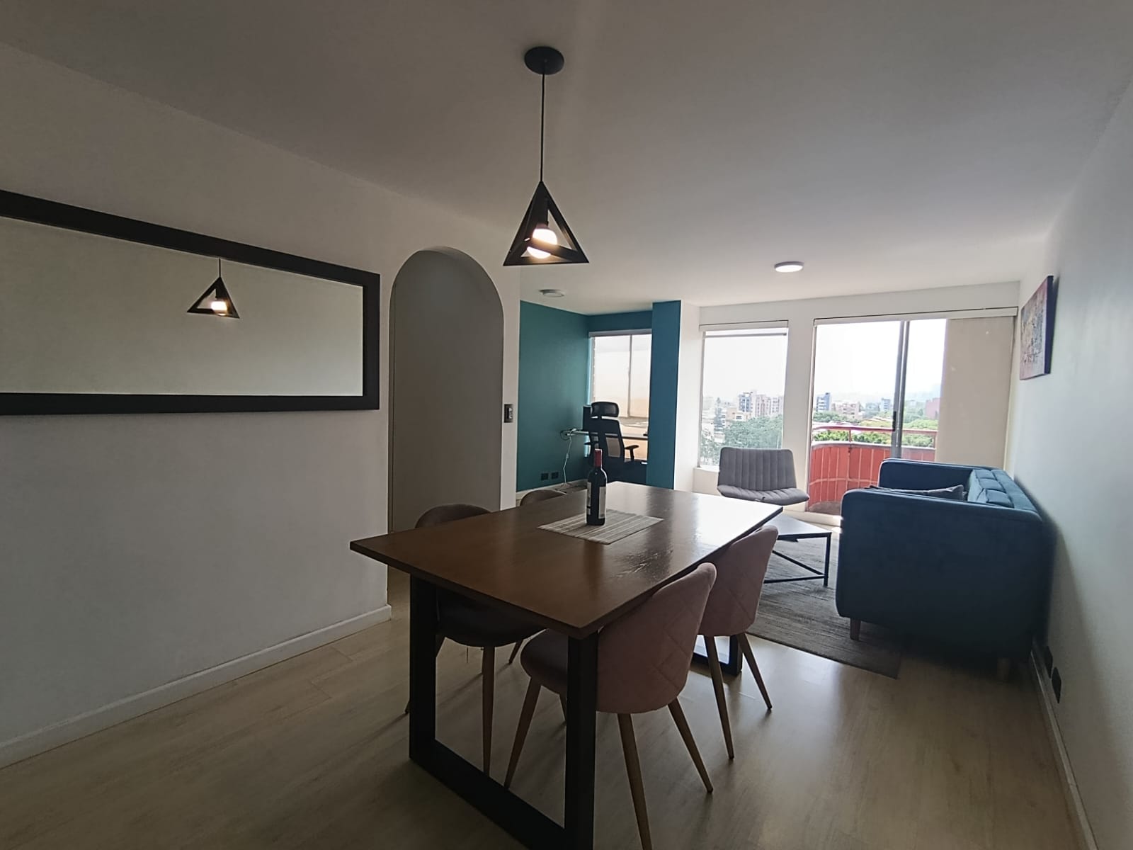 APARTAMENTO AMOBLADO EN  ARRIENDO EN BELEN
