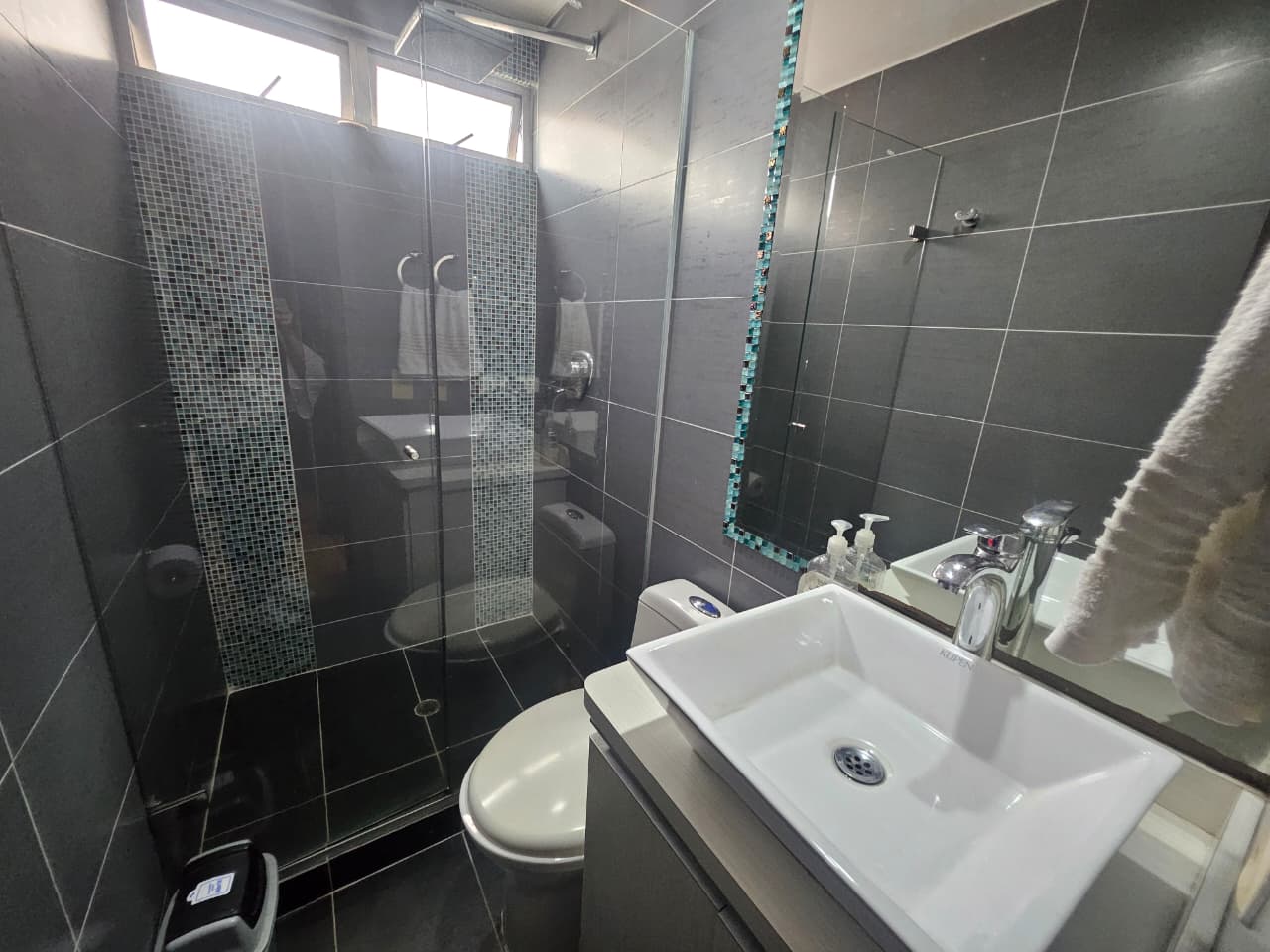 Apartamento amoblado en arriendo en Ciudad del Río El Poblado