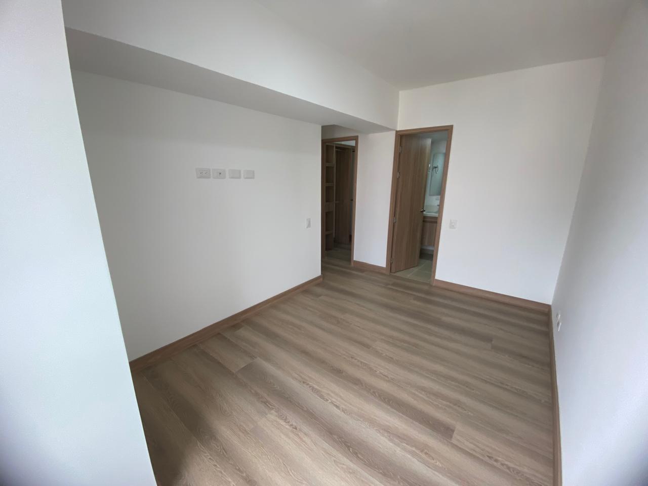 Apartamento en venta en la estrella toledo