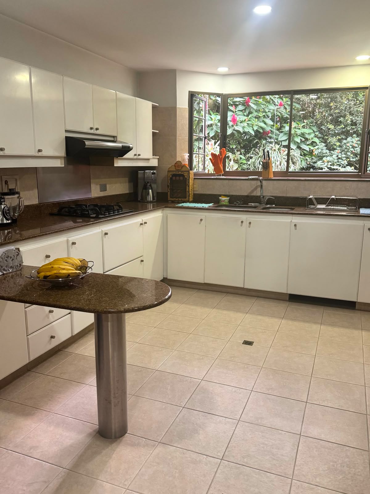 Casa en  venta en altos del   Poblado Medellin