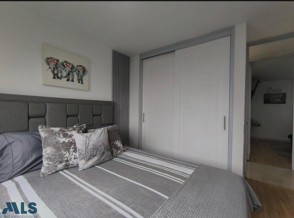 Apartamento para la venta en Envigado Loma del Barro