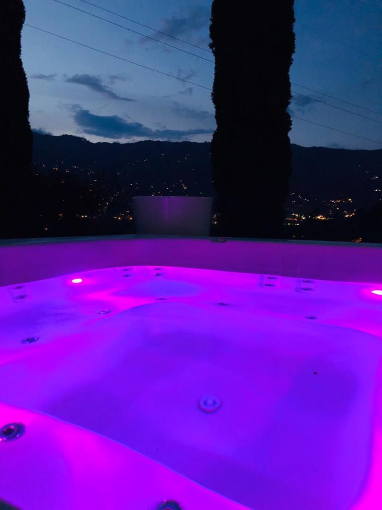 SE VENDE FINCA EN GIRARDOTA (ANTIOQUIA)