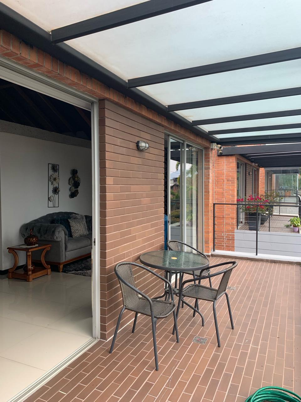 Casa para la venta en la Estrella Antioquia