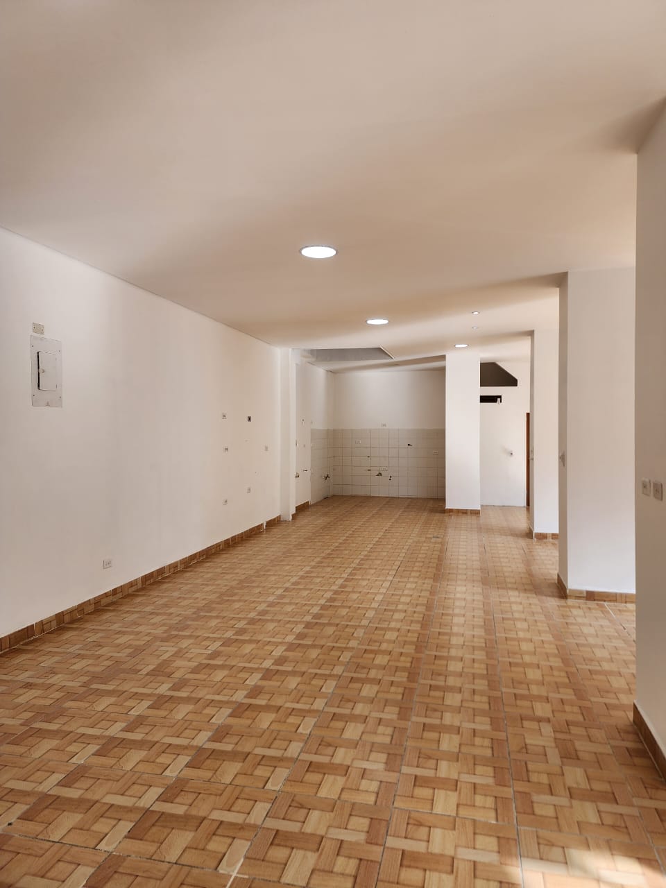 Local en arriendo en el sector santa lucia