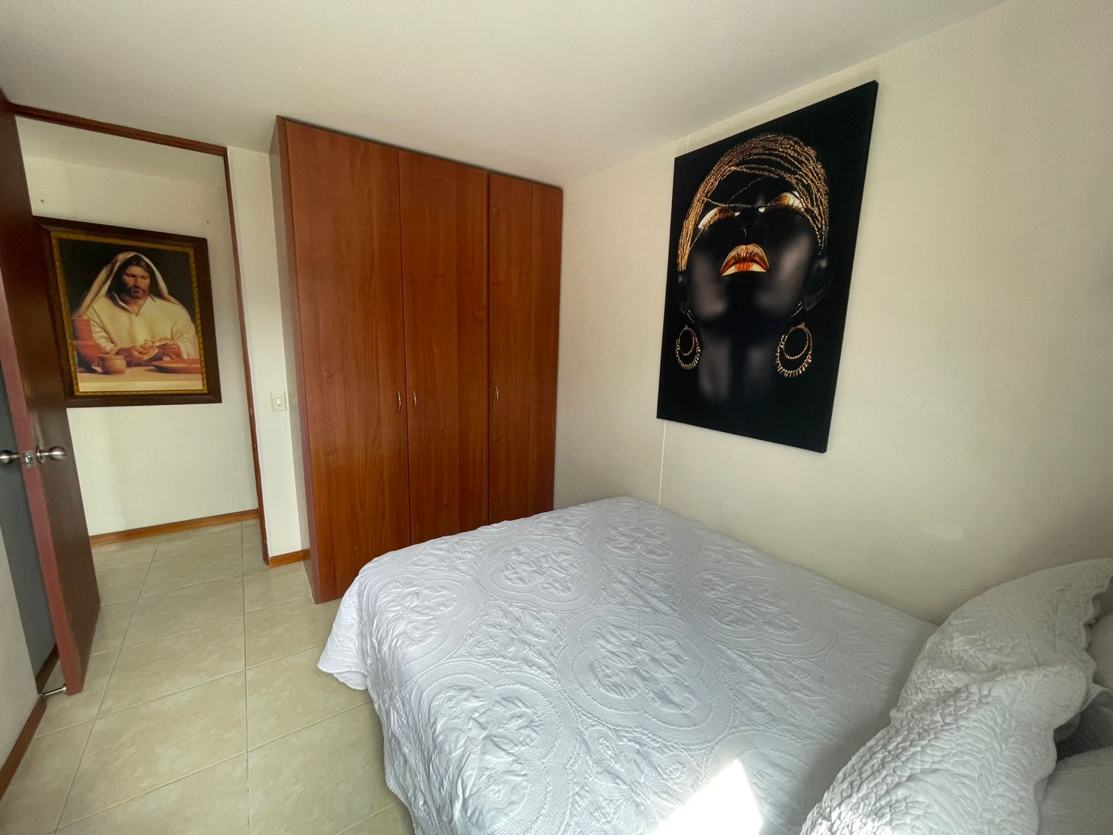 Apartamento en venta Medellin Loma de los Bernal
