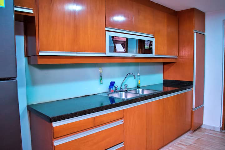Apartamento para la venta en Medellin Poblado Los Parra