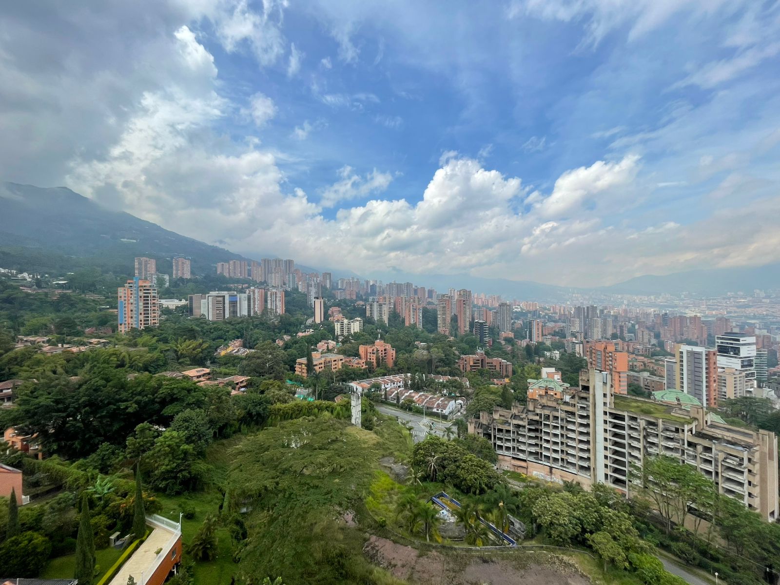 Apartamento en arriendo en Poblado Las Palmas
