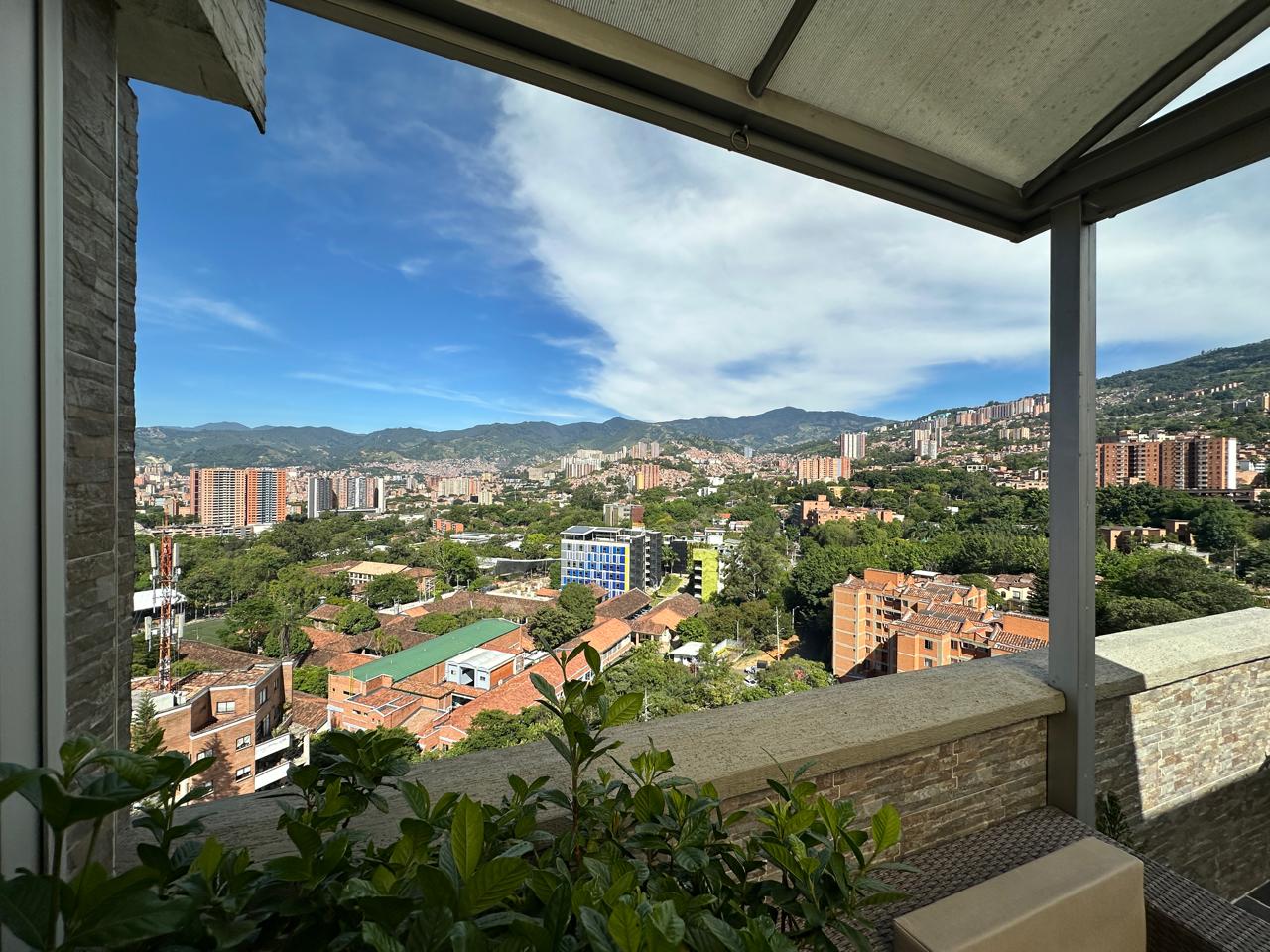 APARTAMENTO DUPLEX EN ARRIENDO SECTOR PILARICA