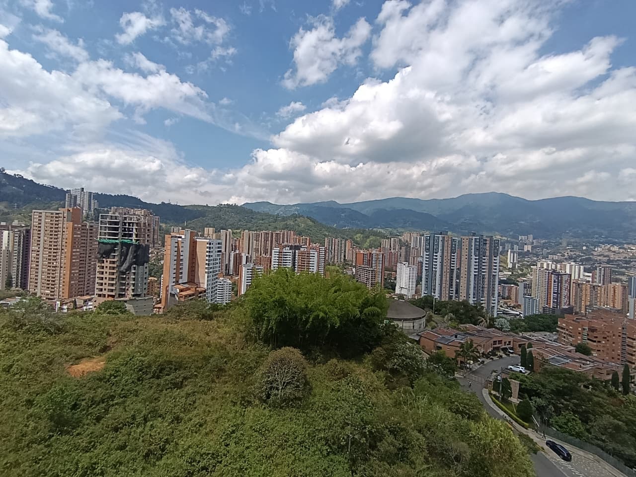 Apartamento en Arriendo  Sabaneta Las Lomitas