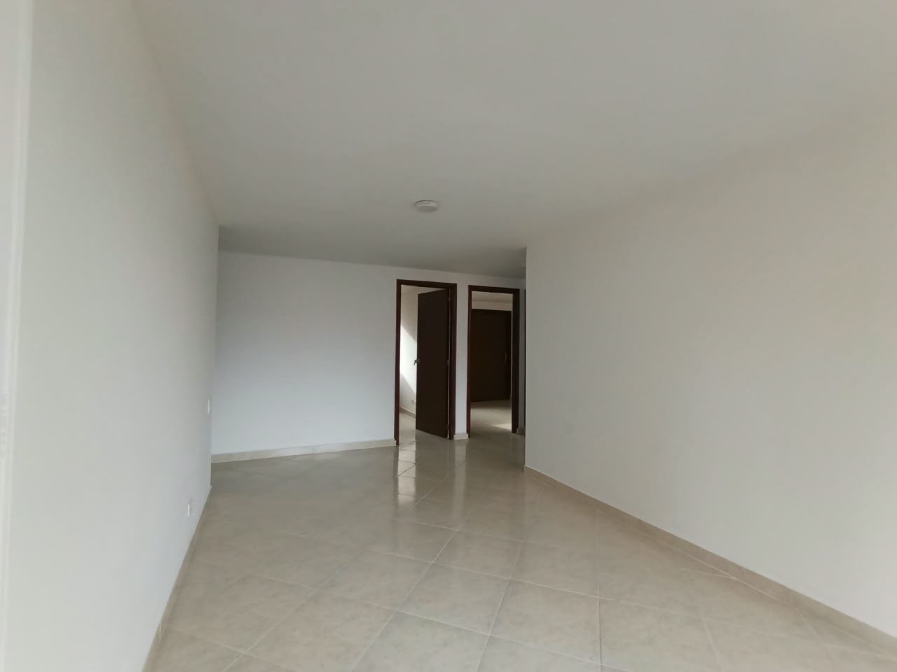 Apartamento en arriendo en Loma de los Bernal Medellín