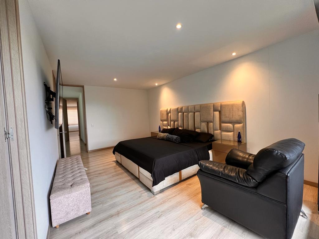 Casa para la venta en Envigado la Calleja