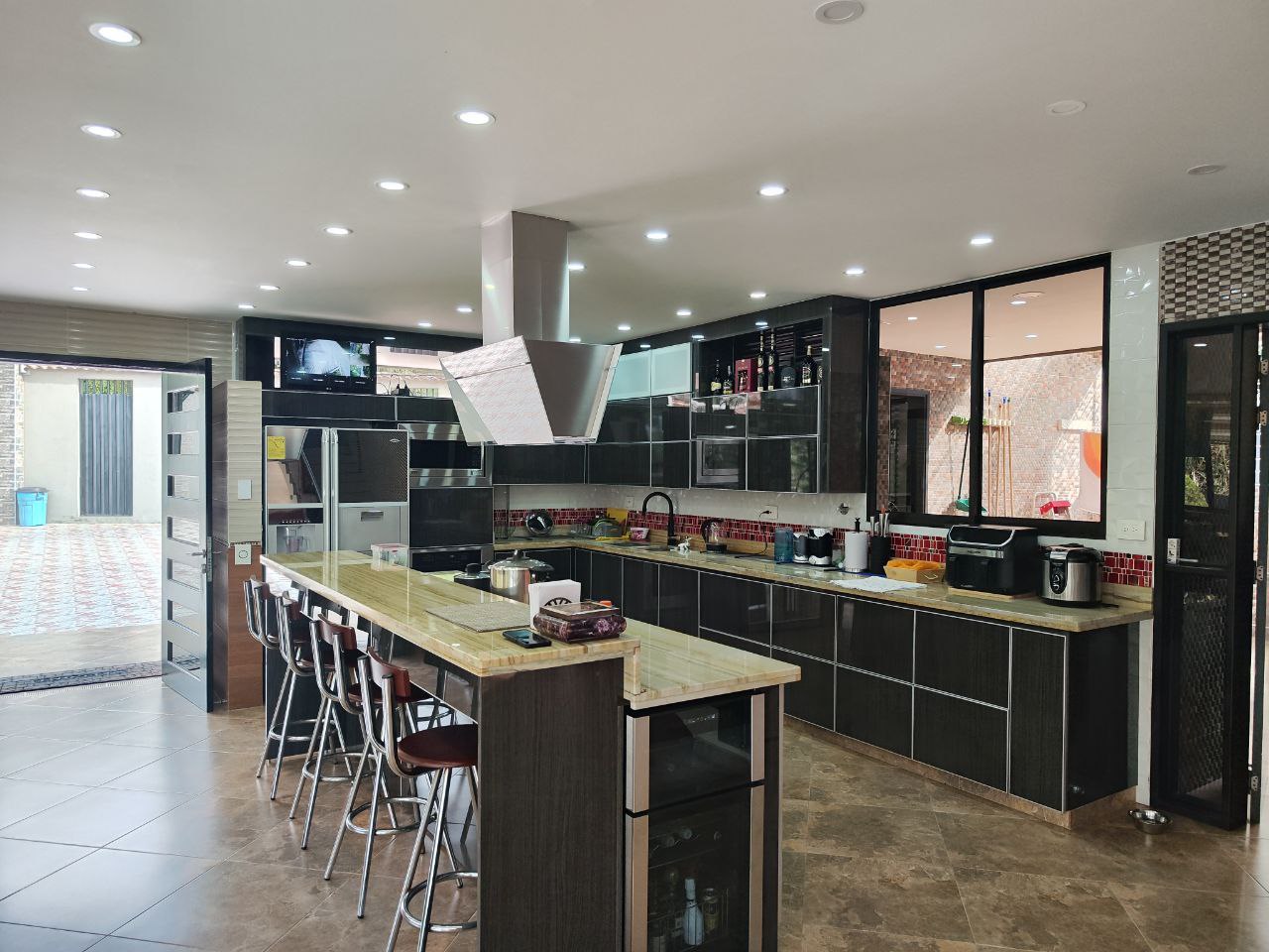 Casa para la venta INDEPENDIENTE en El Escobero parte baja