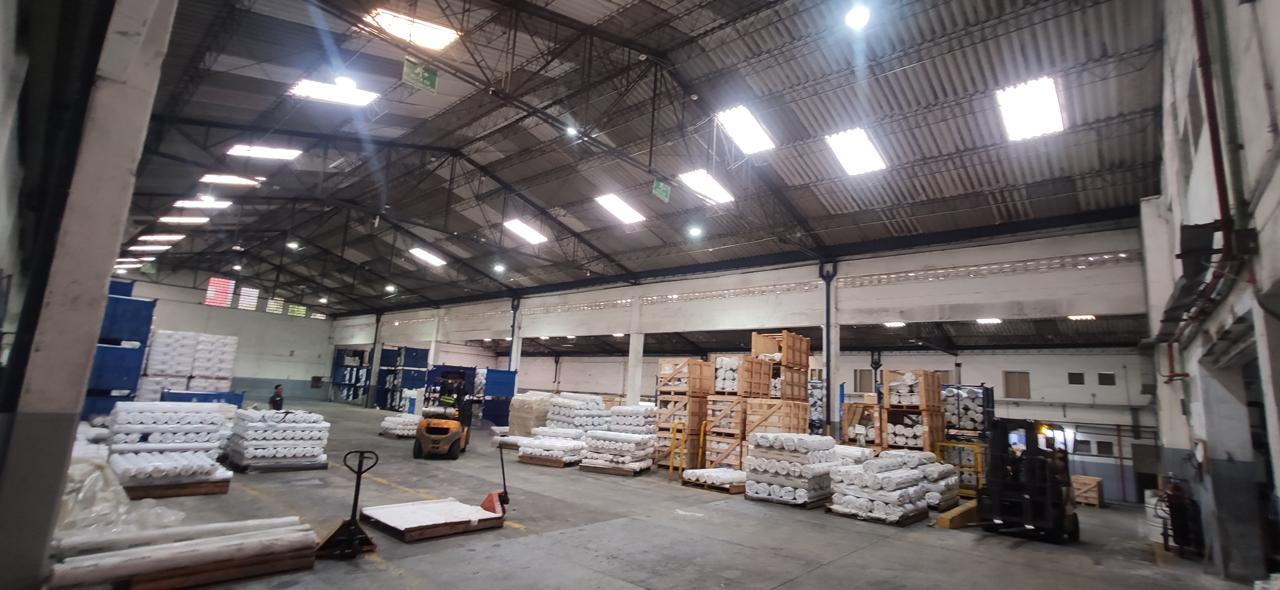 Bodega industrial con oficinas para la venta en Sabaneta